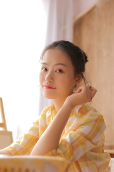 《漂亮的女邻居5在线观看